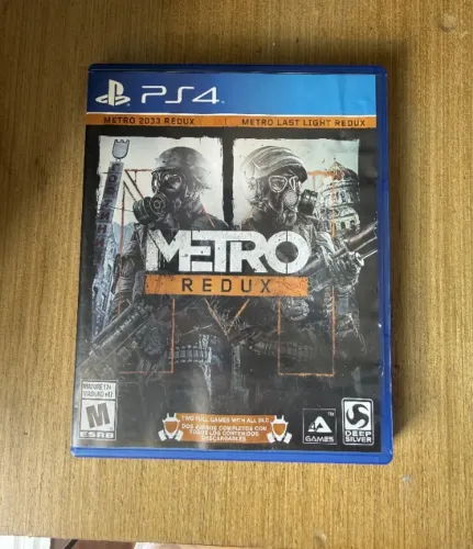 Metro Redux PS4 Original - Metro 2033 e Last Light