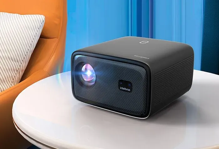 Projetor intelbras PFL7560 Full HD