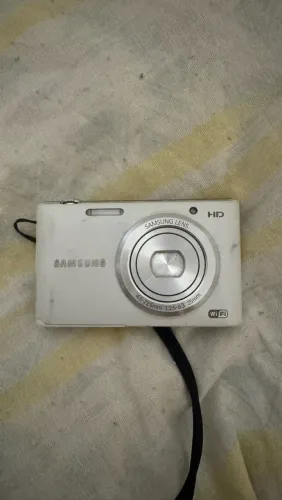 Câmera Digital Samsung ST150F