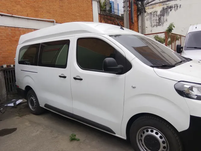 Peugeot Expert Minibus 1.6 Turbo Diesel 2019