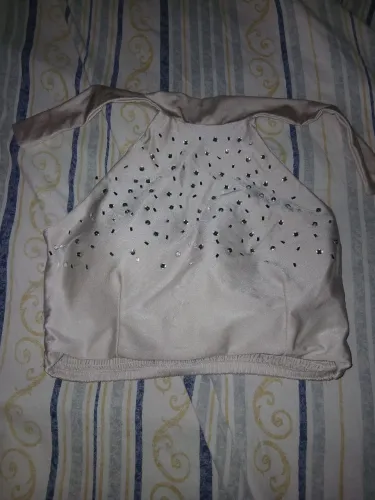 Cropped de amarra no pescoço 30