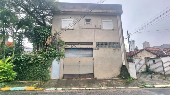 Galpão reformado de 370m² c/2 Apartamentos em cima! 15 min (1.200m) a pé metrô Alto Ipiran