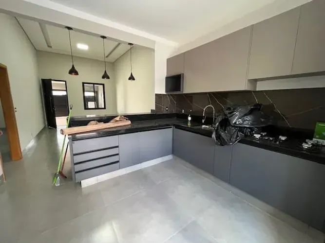 Casa completa em armarios em Bonfim | Rosa e Rangel Consultoria e Assessoria Imobiliária