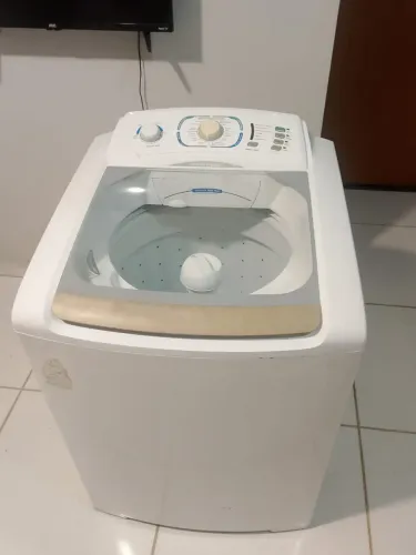 Vendo máquina de lavar Eletrolux 12 kg 