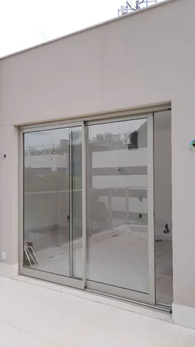 3 PORTAS DE CORRER ALTO PADRÃO A PARTIR DE: