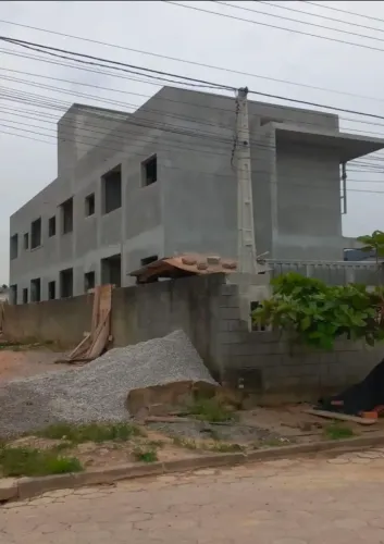 Pedreiro, empreiteiro, do alicerce ao telhado, reforma