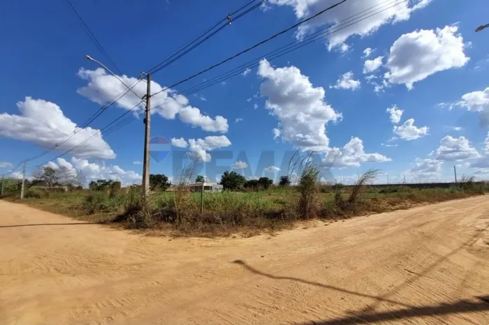 Terreno de Esquina em Confresa - Oportunidade Única!
