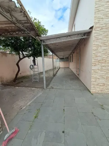 Sobrado para aluguel com 200 metros quadrados com 4 quartos em Pestana - Osasco - SP
