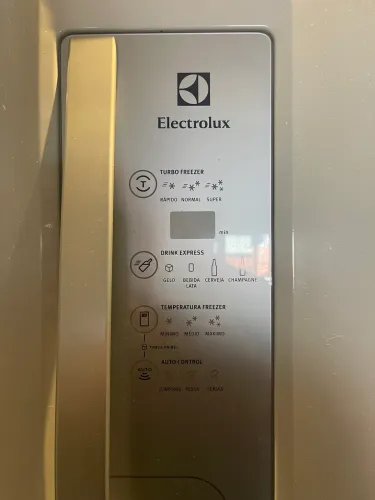 geladeira eletrolux DF52 defeito no compressor (não funciona)