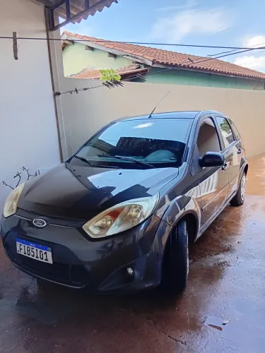 Ford Fiesta SE 1.6 8V Flex 5P 2014