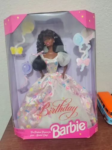 Boneca Feliz Aniversário Mattel 