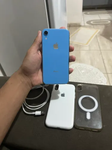 iPhone XR