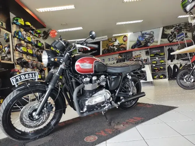 Triumph BONNEVILLE T100 2014 Customizada! Novíssima e com baixo km!