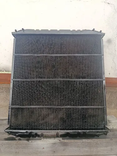 Radiador para Mercedes 1318 ou 1620 eletrônico