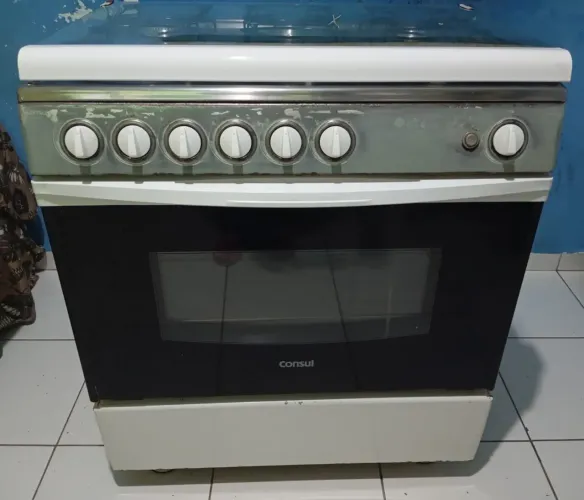 Fogão de 6 bocas
