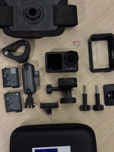 DJI Osmo Action 4 Combo Moto/Bike 