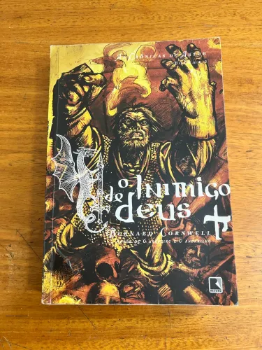 LIVRO AS CRÔNICAS DE ARTUR VOLUME 2 O INIMIGO DE DEUS