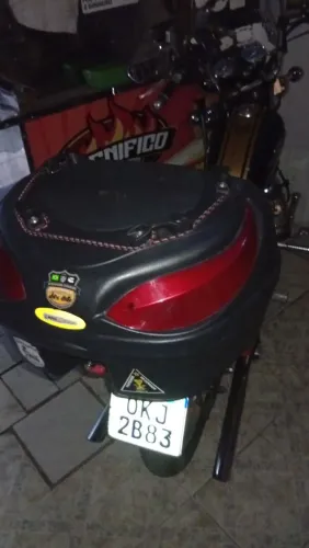 Suzuki intruder customizada