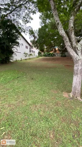 Terreno à venda no bairro Alphaville - Santana de Parnaíba/SP