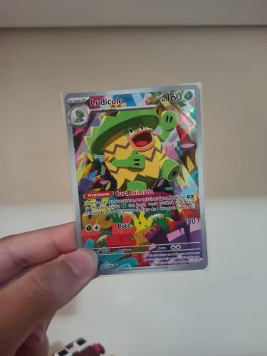 Carta Pokémon Ludicolo Coleção Fogo Fantasmagórico