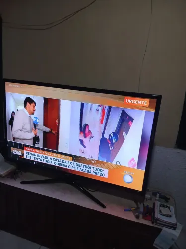 Tv samsung 60 pol. De plasma.