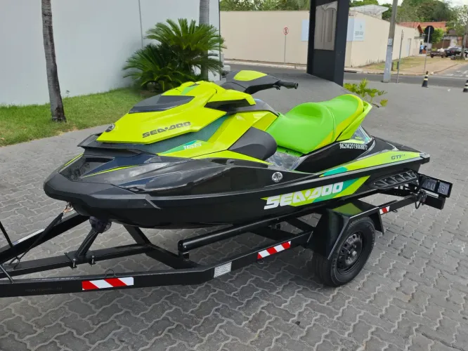 Vendo Jet-ski Seadoo GTI 155 2019 com carretinha.