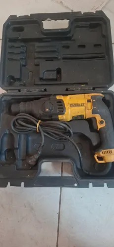 Martelete 110V Dewalt