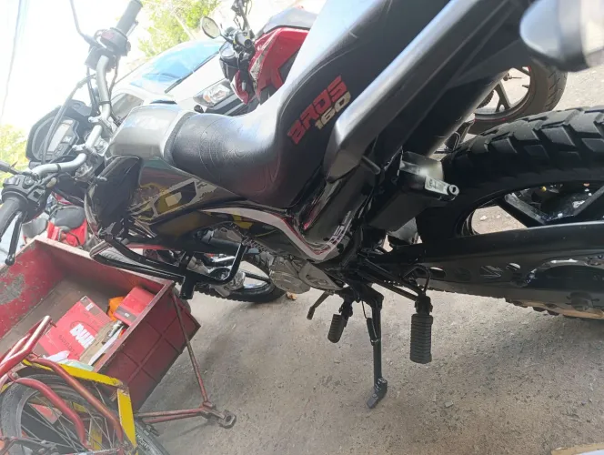 Moto Bros único dono