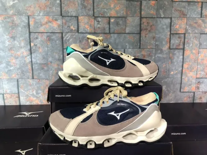 Mizuno M