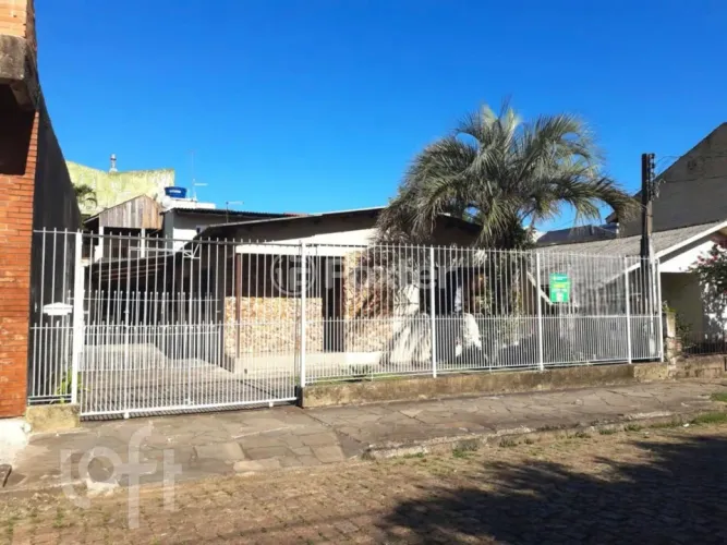 Casa à venda Rua Doutor Décio Martins Costa, Vila Eunice Nova - Cachoeirinha