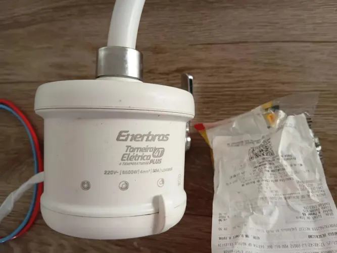Torneira elétrica 220 volt