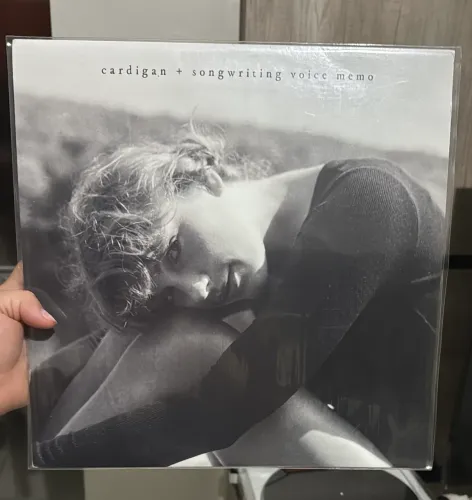 Taylor Swift Cardigan + Songwriting Voice Memo Vinil 