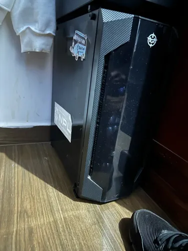 Pc ryzen 3200g + ssd 120tb + gt 1030