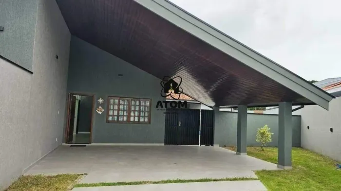 Casa no Condomínio Vila Velha à venda.