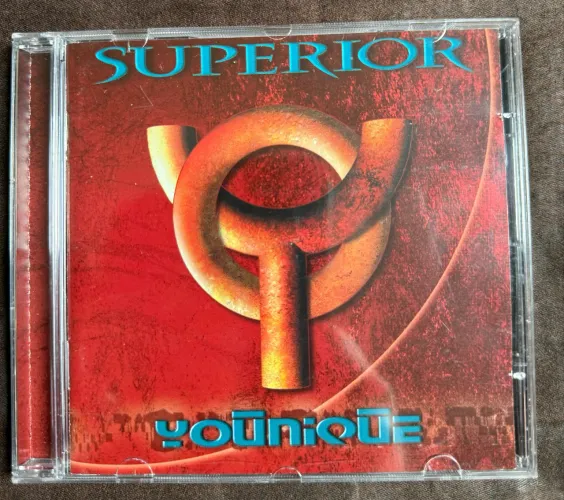 CD Superior - Younique - Participação Andre Matos (Angra)