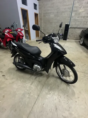 Biz 125 ano 25/25 km 2.900
