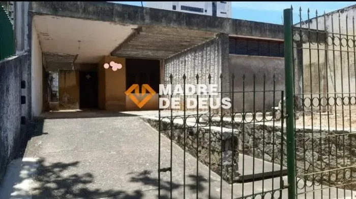 Excelente Casa Residencial ou Comercial com 259m2 -R$ 1.650.000,00