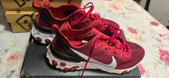 Vendo Tênis Nike React Element 55