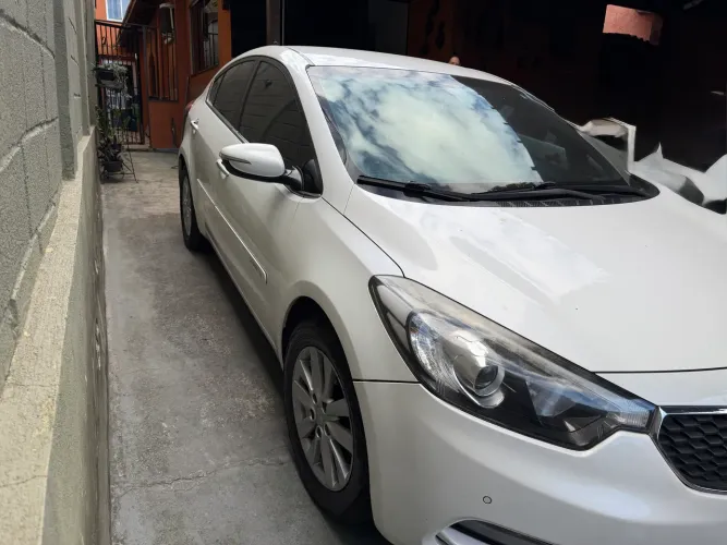 Kia Motors Cerato 1.6 16V Flex Aut. 2016