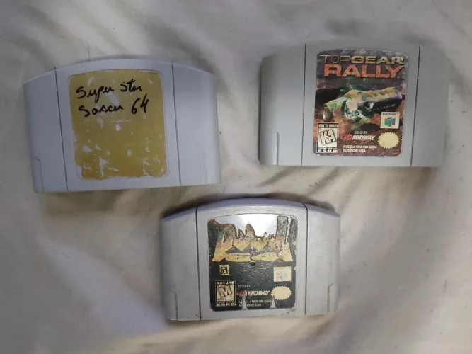 Vendo cartuchos de Nintendo 64