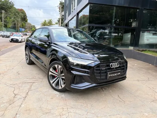 Audi Q8 Perform. 3.0 TFSI Coupe Quat. S-tron. 2022
