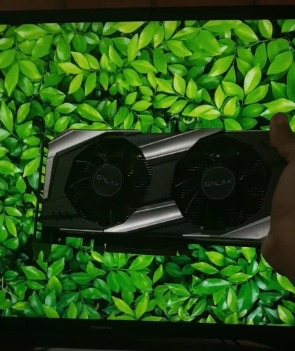 Troco ou vendo Gtx 1060 3gb com defeito