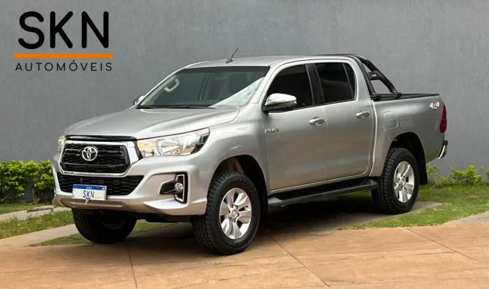 Toyota Hilux CD SR 4X4 2.8 TDI Diesel Aut. 2020