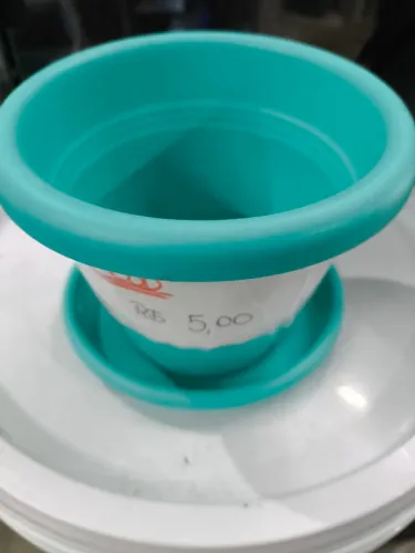 Vaso pra planta pequeno R$5,00un