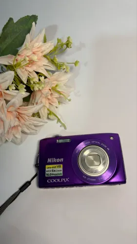 Nikon coolpix S3300 roxa 16mp