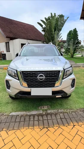 Nissan Frontier XE CD 4X4 2.3 Bi-TB Diesel Aut. 2024