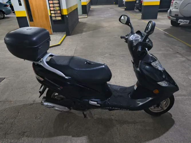 Suzuki Burgman 125