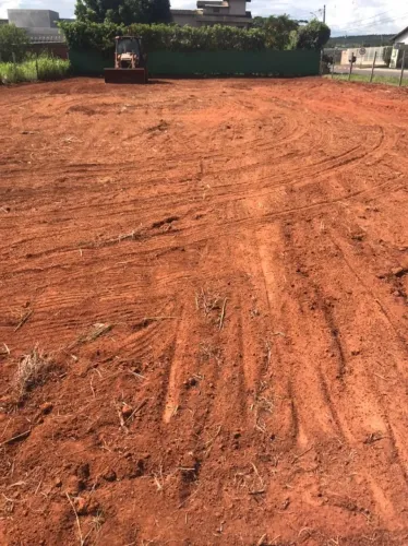 Vendo lote 800 m2 no Taquarí de esquina
