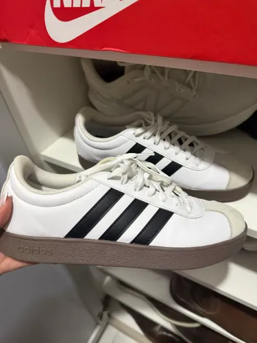 Tênis adidas grand court 2.0
