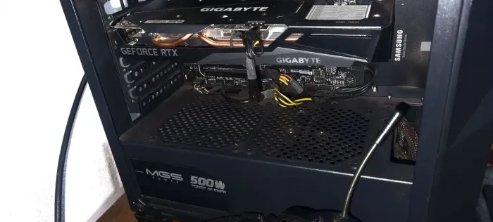 Rtx 3050 8gb gigabyte top 3 fans